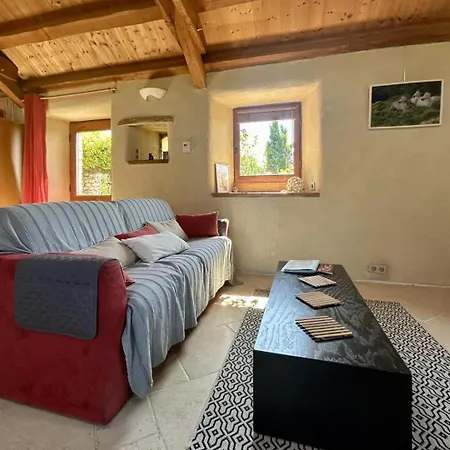 De Poussiels Feriehus Penens
